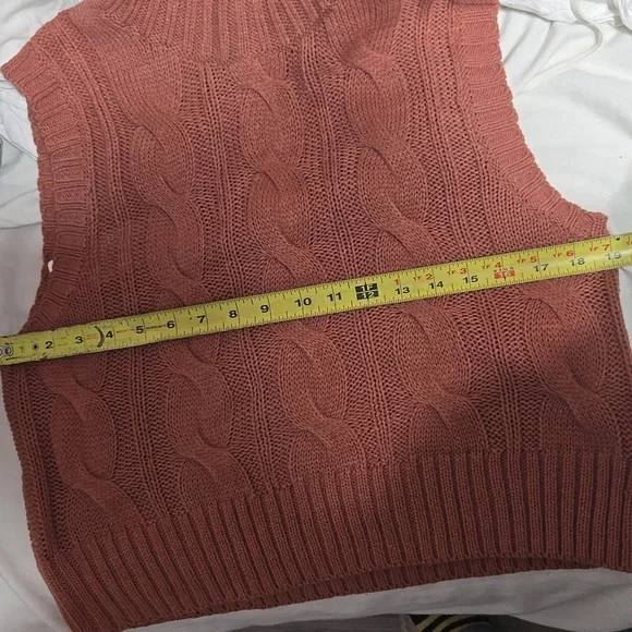 Pink Rose Womens Sweater Sz M Medium Knit Stretch Comfort Sleeveless Warm NWT - Picture 7 of 8